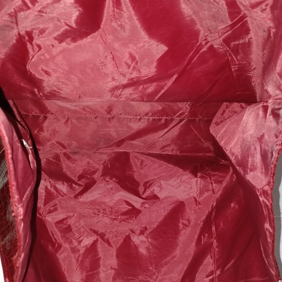 WOMEN'S BURGUNDY ALLIGATOR PRINT TOTE HANDBAG - Picture 6 of 15